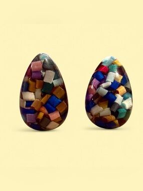 Vintage pop art Multicolor confetti Teardrop clip-on Earrings Twee